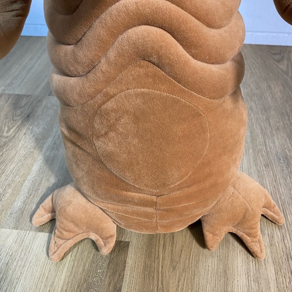 Toys R Us 20th Anniversary Taking E.T. Doll 24” speaks & lights up Large Working - Picture 5 of 11